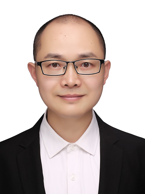 英语教研室副主任--黄璌